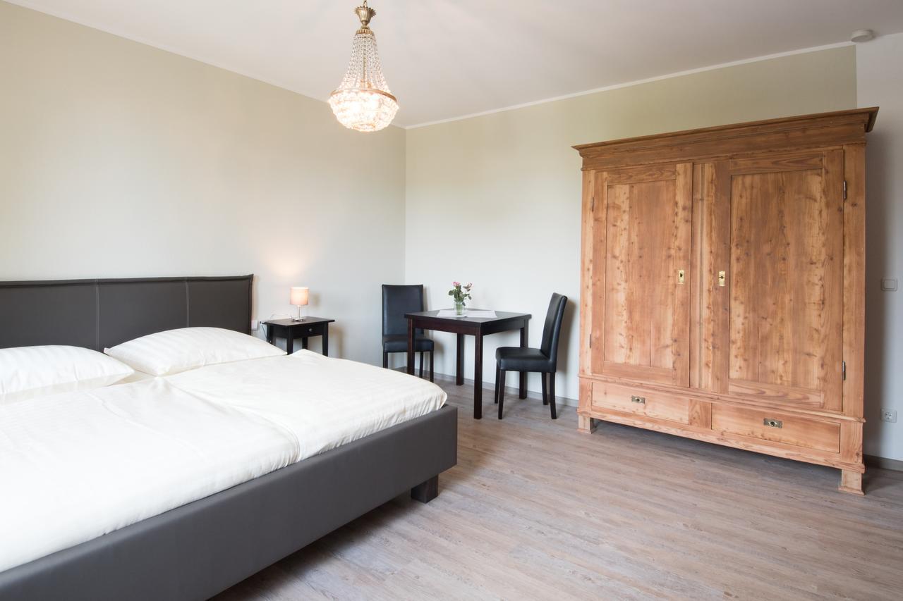 Altes Forsthaus Bed & Breakfast Manderscheid Exterior photo