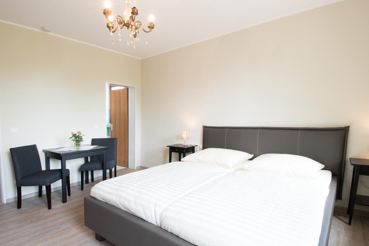Altes Forsthaus Bed & Breakfast Manderscheid Exterior photo